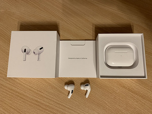 Apple AirPods Pro (1 фото из 4)
