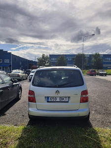 Vw touran 2006 (4 foto / 8)