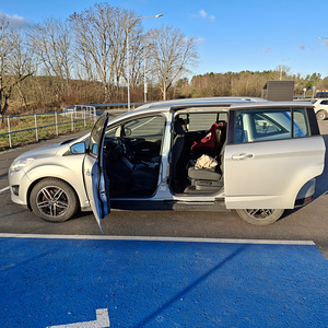 Ford C-Max Grand 2011 1.6D (7 foto / 8)