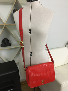 Красная сумка Ted Baker (7 фото из 8)