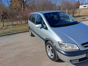 Opel Zafira 2.0 74 kw 2005 (1 foto / 9)