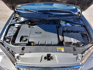 Ford Mondeo 1,8 81 kw 2007 (8 foto / 9)