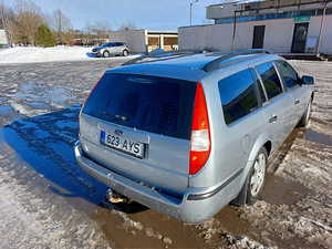 Ford Mondeo Turnier (3 foto / 10)