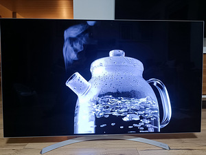 OLED-телевизор LG 55 дюймов (4 фото из 10)