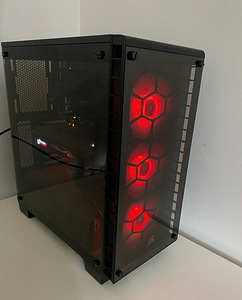 PC i7-8700K GTX 1070 (1 foto / 5)