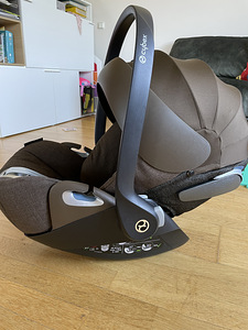 Cybex cloud z I-size 45-87 cm , plus khaki green (1 foto / 6)