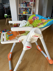 Стульчик для кормления Chicco Polly (2 фото из 8)