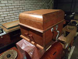 Antiikne grammofon Odeon (2 foto / 3)