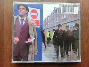 CD - ROBBIE WILLIAMS Sing When You're Winning. (3 foto / 3)