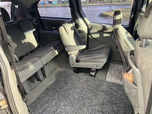 Chrysler Grand Voyager (8 foto / 8)
