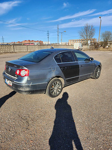Volkswagen Passat 2,0 Diesel Avtomat (2 foto / 8)