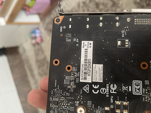 Asus GTX 1050Ti (2 foto / 2)