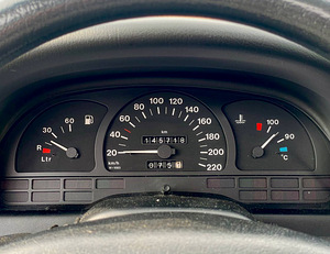 Opel Vectra Special 1.6 i4 52kW (9 foto / 15)