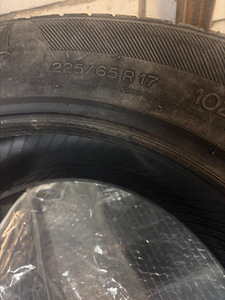 Kasutamata lamellrehvid Michelin 4tk (4 foto / 4)
