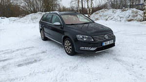 Volkswagen Passat Alltrack (2 foto / 13)