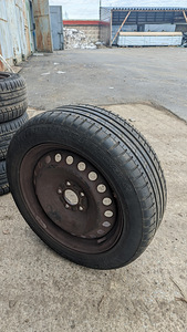 205/55R16 (5 фото из 5)