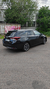 Toyota Auris hübriid LPG 1.7 73kw (2 foto / 15)