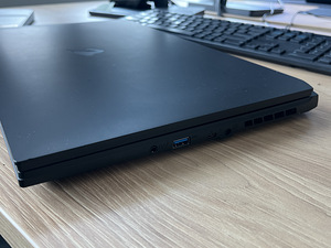 Gigabyte AORUS 17 XE4-73EE514SH Black, 17.3 ", IPS, FHD (3 foto / 8)