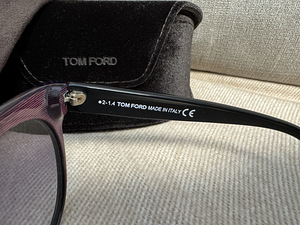 Päikeseprillid Tom Ford Saskia TF330 82b (4 foto / 5)