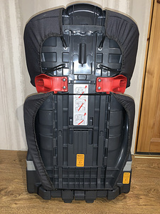Кресло безопасности Graco Junior Maxi (3 фото из 3)