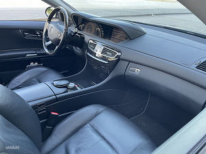 Mercedes-Benz CL 500 Full Options (6 foto / 7)