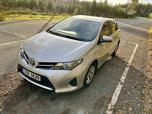 Toyota Auris 1,4 66kw D4D (4 foto / 7)