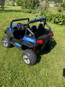 Laste elektriauto (4 foto / 4)