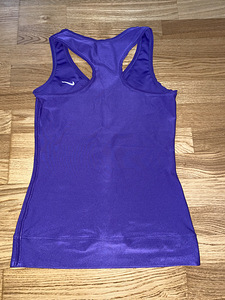 Nike spordi/trenni topp, XS/S (3 foto / 3)