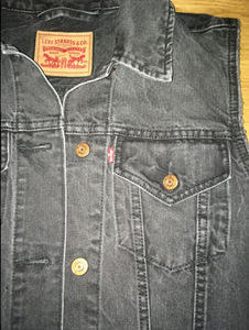 LEVIS teksavest, S (2 foto / 3)