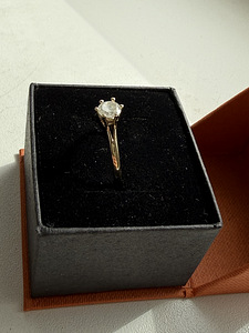 Kuld sõrmus loodusliku teemantidega 0.61ct!!! (6 foto / 10)