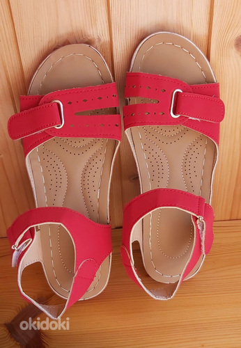 Naiste sandaalid suurus 38 (foto #1)
