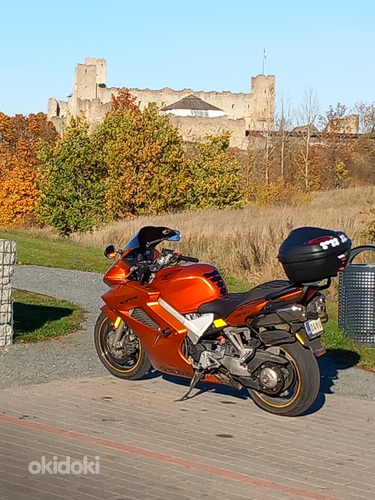 Honda VFR 800Fi. 80 KW