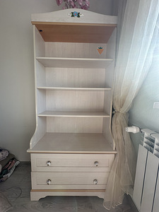Müüa möblikomplekt . (4 foto / 5)