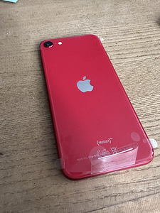 iPhone SE 64GB 2020 Punane UUS (1 foto / 2)