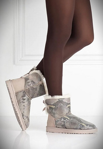 S.40(26sm)-UGG BAILEY BOW SNAKE Print-uued- (8 foto / 10)