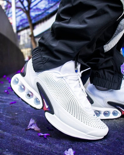 Р.42.5-43(стелька 27.5см)-NIKE AirMAX DN-новые-