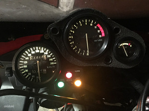 Honda cbr 900 rr (2 foto / 2)