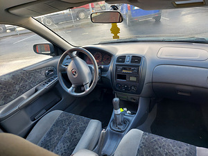 Mazda 323f diisel 2.0 66kw 550 eur tingi (4 foto / 5)