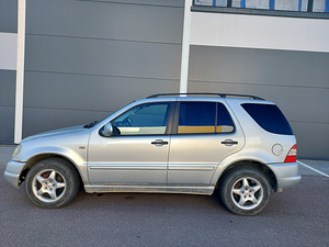 MERCEDES-BENZ ML 320 LPG 160kw ATM ÜV 2023 apr (8 foto / 10)