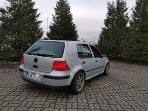 Vw Golf 1.9td 50kw manuaal 1999 (4 foto / 9)