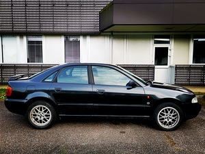Audi A4 92kw manuaal Üv 06.2025 (10 foto / 13)