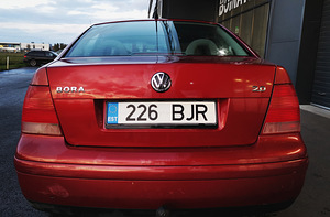 VW Bora 2.0 85kw ATM бензин (12 фото из 14)