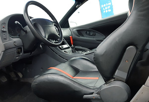 Mitsubishi Eclipse manuaal 110kw (4 foto / 12)