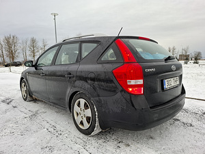 Vahetada Kia Ceed 2010 1.4 80kw Üv 2025 okt (5 foto / 12)