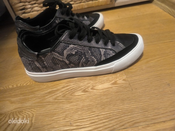 Jalanõud nahast DKNY s.40