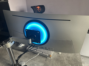 Samsung Odyssey G8 OLED 34" (3 foto / 3)