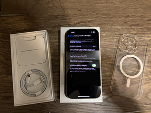 iPhone 14 Pro 128GB Silver (2 foto / 3)