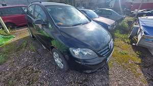 Vw Passat B6 ja VW Golf Plus varuosadeks (6 foto / 9)