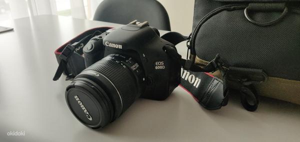 Canon 600D + объектив Canon 18-55 мм (фото #1)