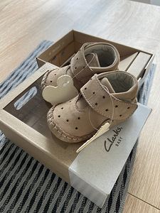 Jalanõud Clarks baby (1 foto / 2)